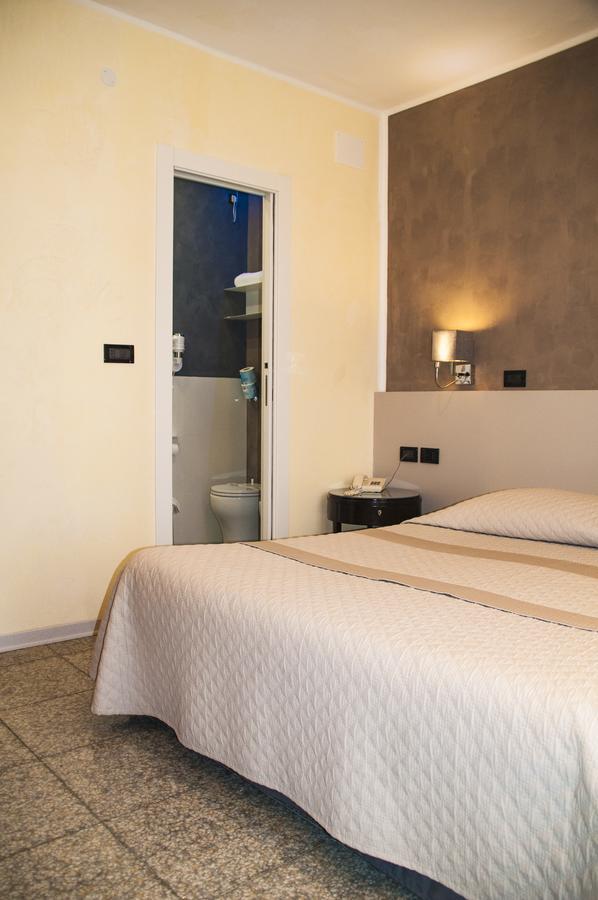 Regina Hotel